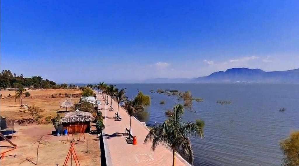 Atardecer en el Lago de Chapala, Jalisco